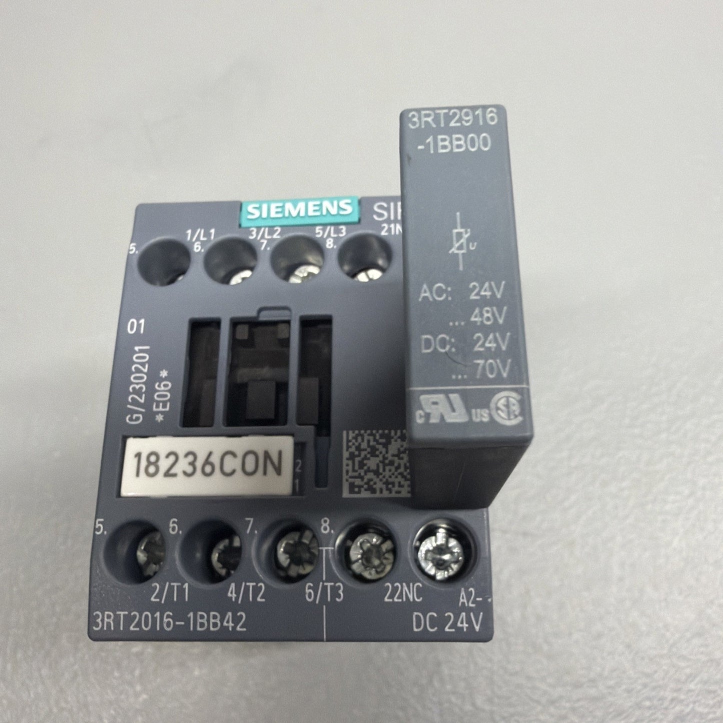 Siemens 3RT2016-1BB42 + 3RT2916-1BB00 SIRIUS Contactor 24VDC New Open Box (113)