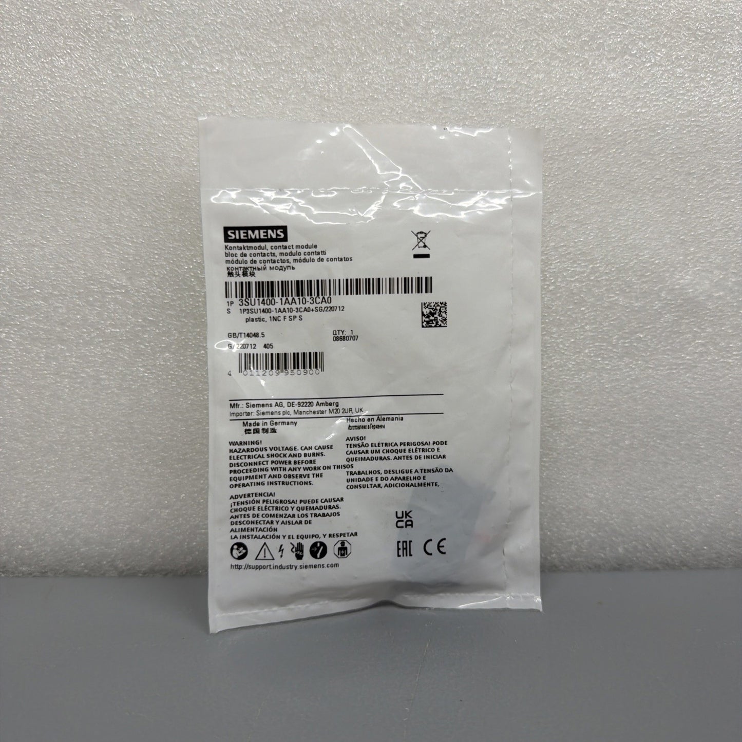 Siemens 3SU1400-1AA10-3CA0 SIRIUS ACT Contact Module 1NC New Factory Sealed 142