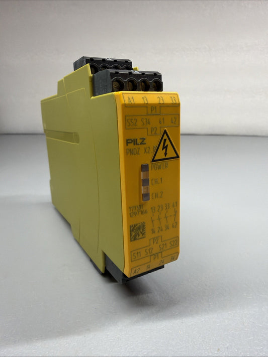 Pilz PNOZ X2.8P 24VACDC 3N/O 1N/C 777301 Safety Relay New Open Box (1.2.1)