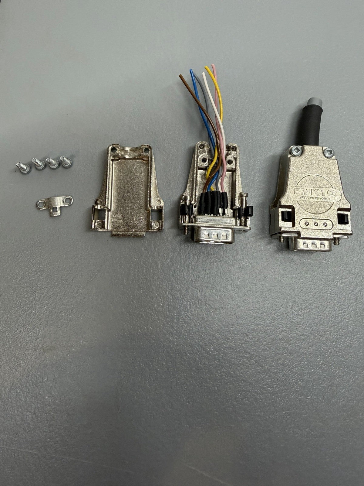 Molex FMK1G FCT D-Sub 9 Pin Metal Backshell Connector Hood Open BoxLOT OF 2(141)