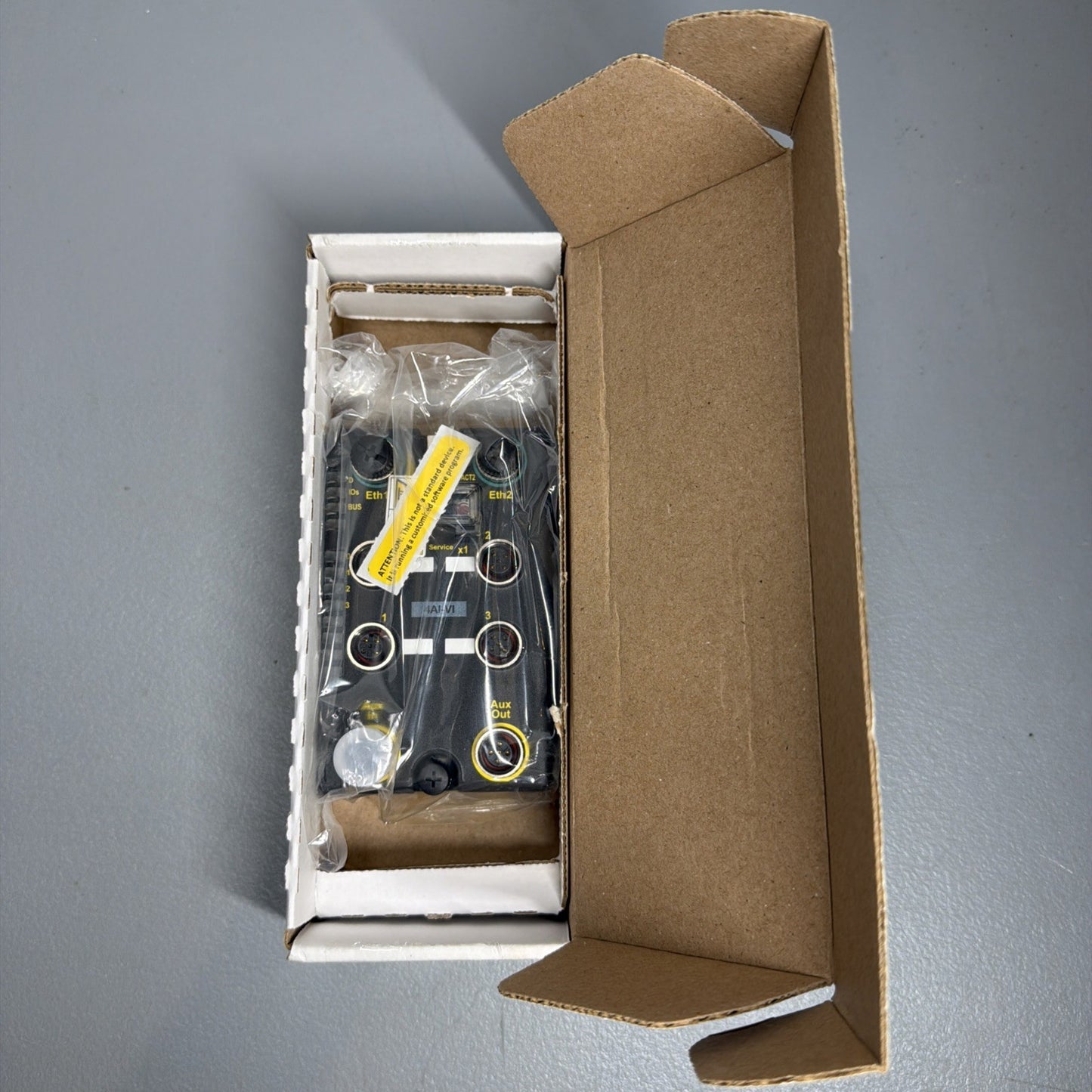 Turck BLCEN-4M12MT-4AI-VI BL Compact I/O Module 6811468 New in Box 1.2.4