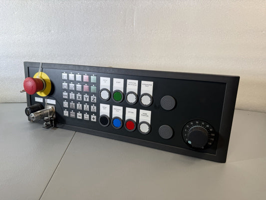 SIEMENS 6FC5303-1AF10-8AA0 Operator Panel CNC Industrial Control HMI (1.2.4)