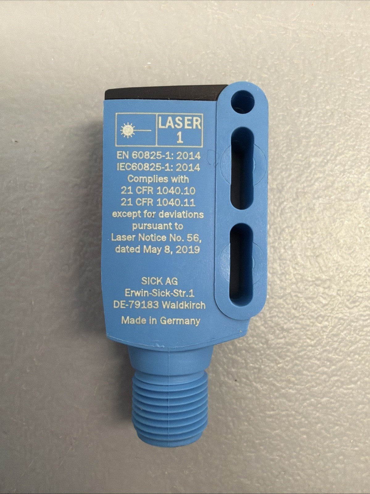 SICK WL9L-3P2432 Photoelectric Sensor New Open Box - Each -  (1.3.1)