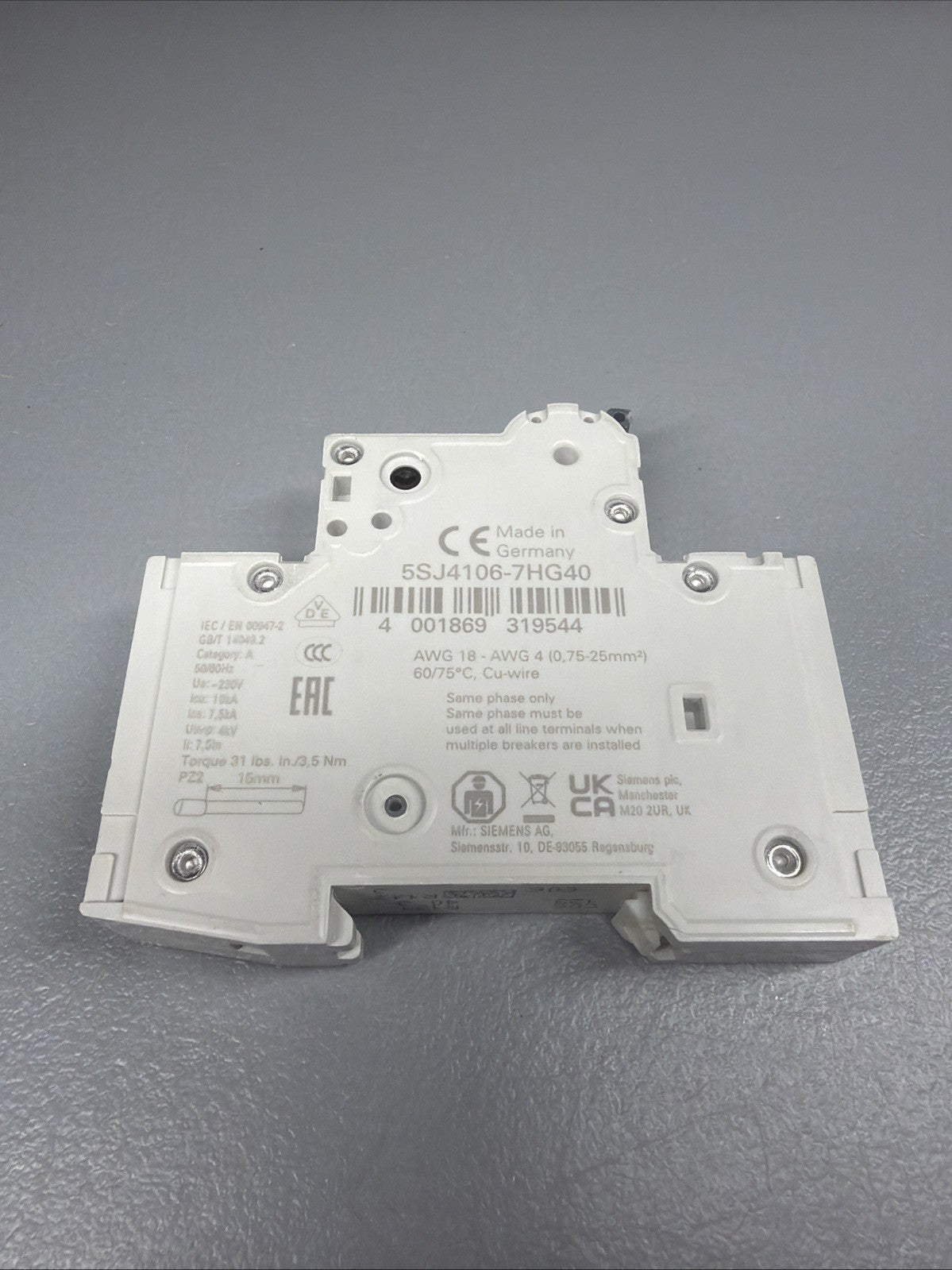 Siemens 5SJ4106-7HG40 SENTRON 4-Pole 6A Circuit Breaker Open Box (1.3.1)