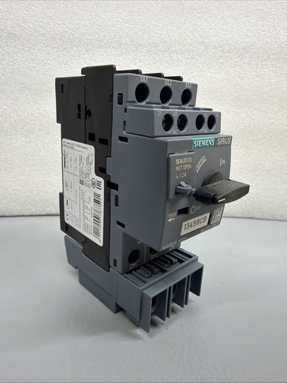 Siemens 3RV2711-1DD10 Motor Starter Protector Circuit Breaker New Open Box (133)