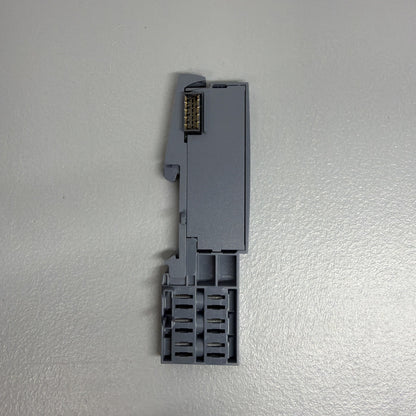 Siemens 6ES7193-6PA00-0AA0 SIMATIC ET 200SP Server Module New Open Box (1.4.2)