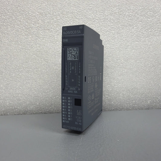Siemens 6ES7132-6BF00-0CA0 SIMATIC ET 200SP DQ 8x24VDC New Open Box (1.4.2)