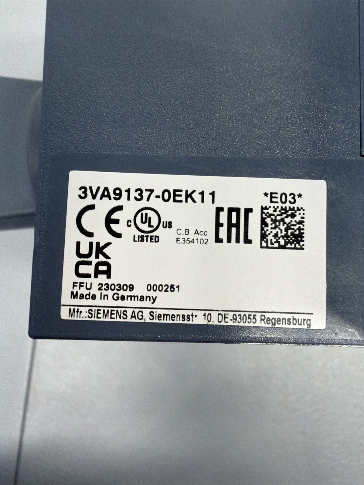 Siemens 3VA5195-6ED31-0AA0 95A Circuit Breaker + 3VA9137-0EK11 (1.3.1)