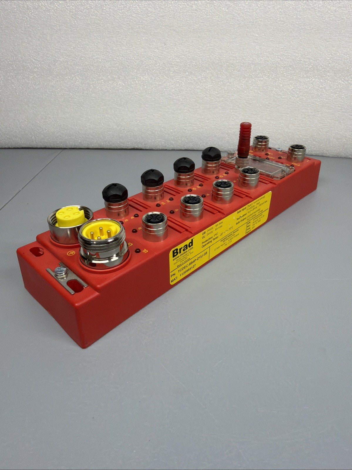 Molex TCDEC-8B4P-DYU-G8 Industrial I/O Distribution Module New Open Box  (1.2.1)