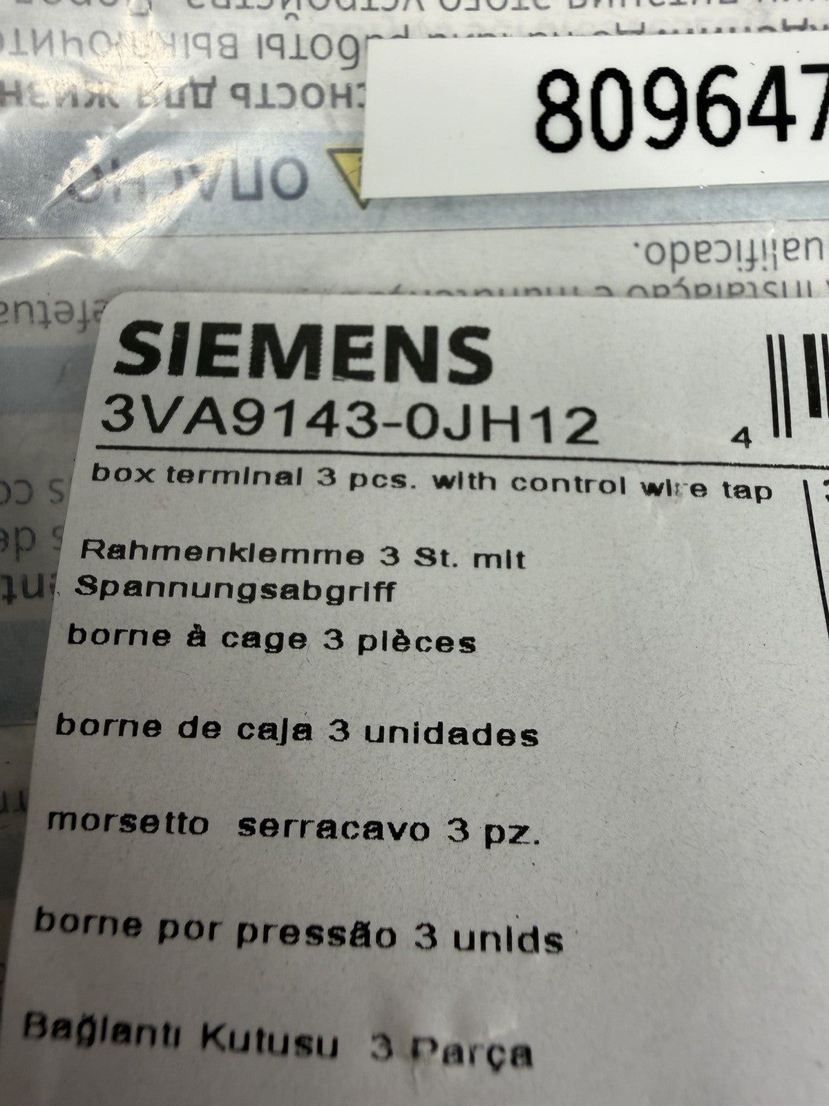 Siemens 3VA9143-0JH12 SENTRON 3VA6 3P Box Terminal w/ Control Wire Tap New (142)
