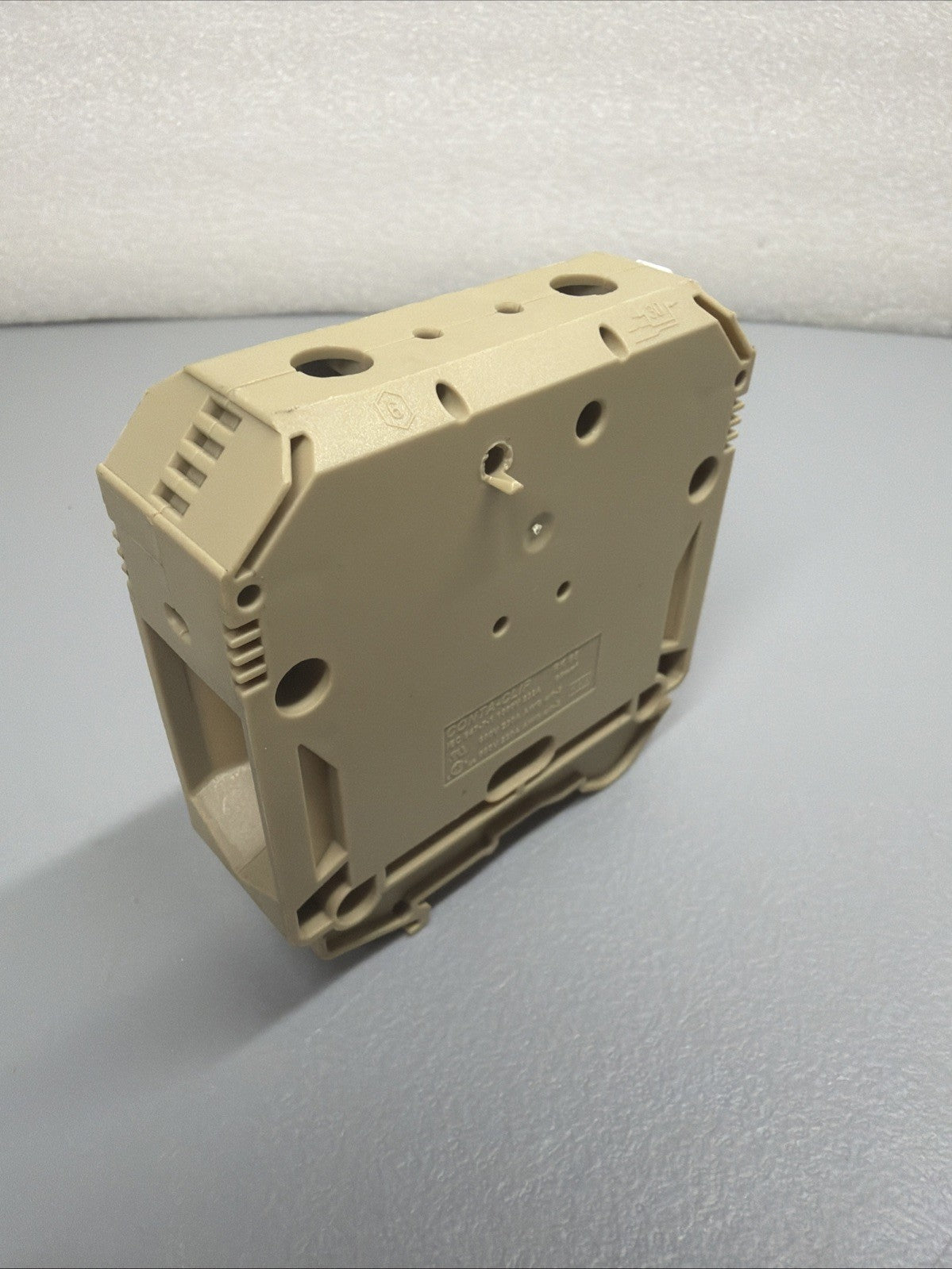Conta-Clip RK 95 Terminal Block DIN Rail Feed Through New Open Box (1.3.2)