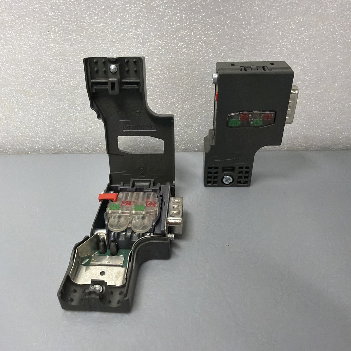 Turck CONNECTOR PDP D9S PROFIBUS-DP DB9 9-Pin Bus Connector New Open Box (1.4.2)