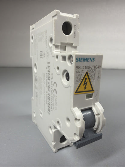 Siemens 5SJ4106-7HG40 SENTRON 4-Pole 6A Circuit Breaker Open Box (1.3.1)
