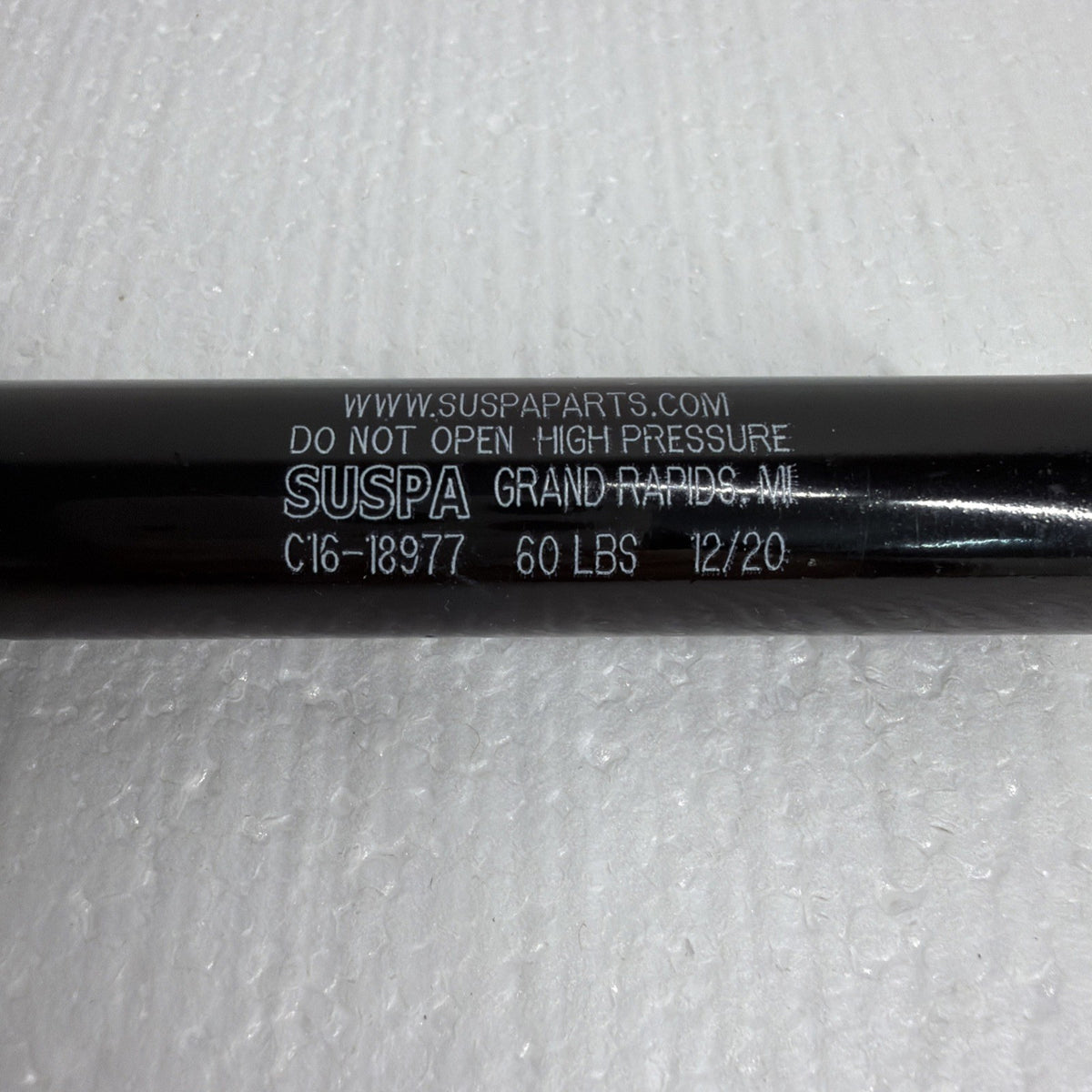 SUSPA C16-18977 Gas Spring Strut 60 LBS Lift Support New Open Box (1.3.2)
