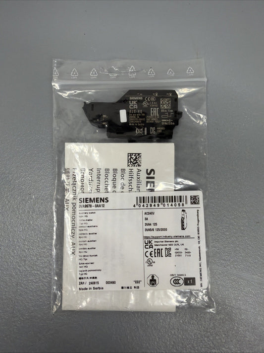 Siemens 3VA9978-0AA12 Auxiliary Switch Type HQ 3A 240VAC New (1.4.2)
