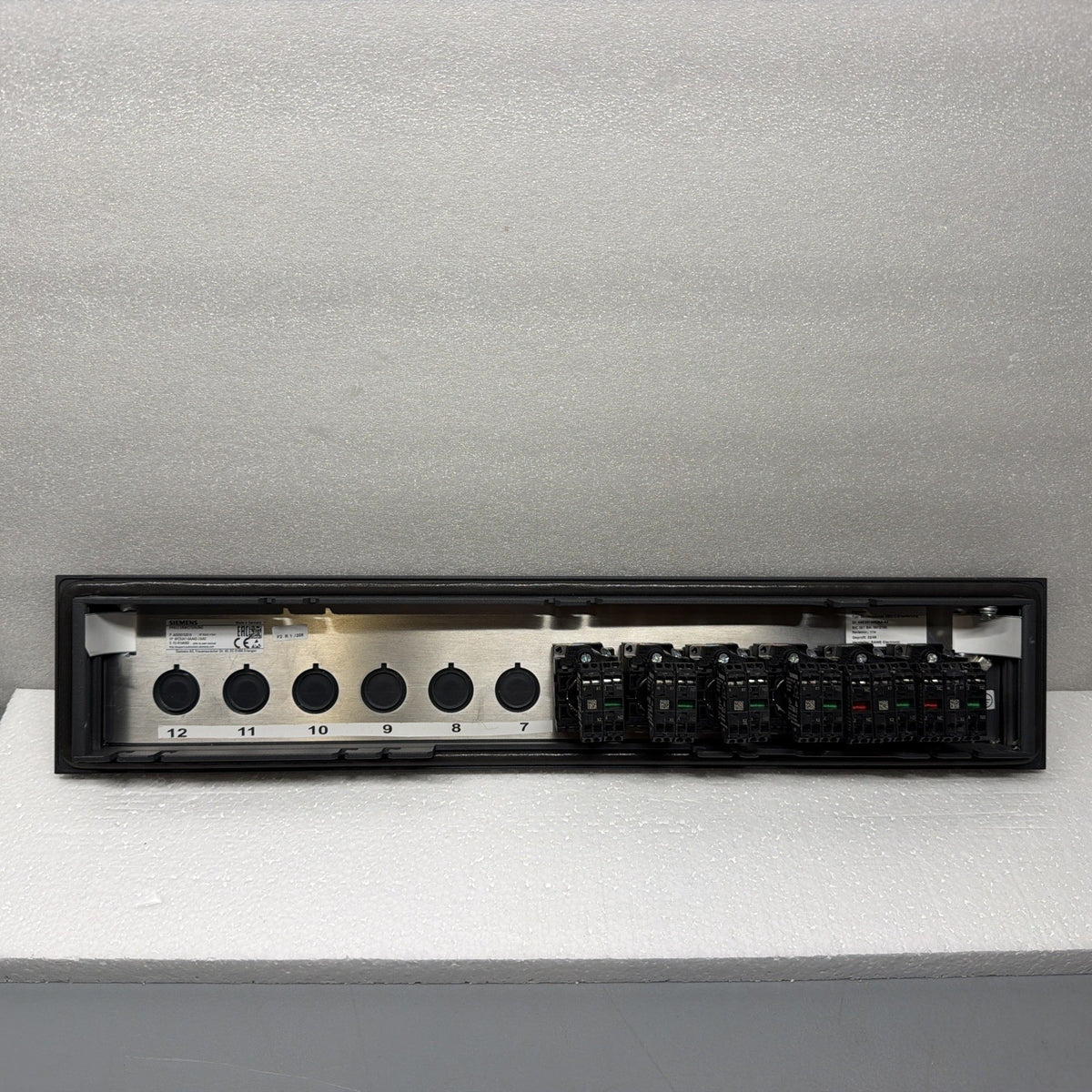 Siemens 6FC5247-0AA43-1AA0 SINUMERIK Panel w/ 6 Pushbuttons New Open Box(1.1.3b)