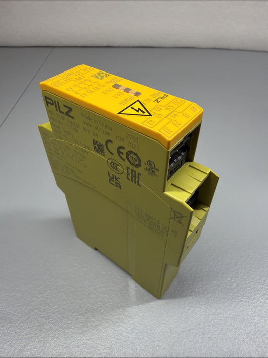 Pilz PNOZ X2.8P 24VACDC 3N/O 1N/C 777301 Safety Relay New Open Box (1.2.4)