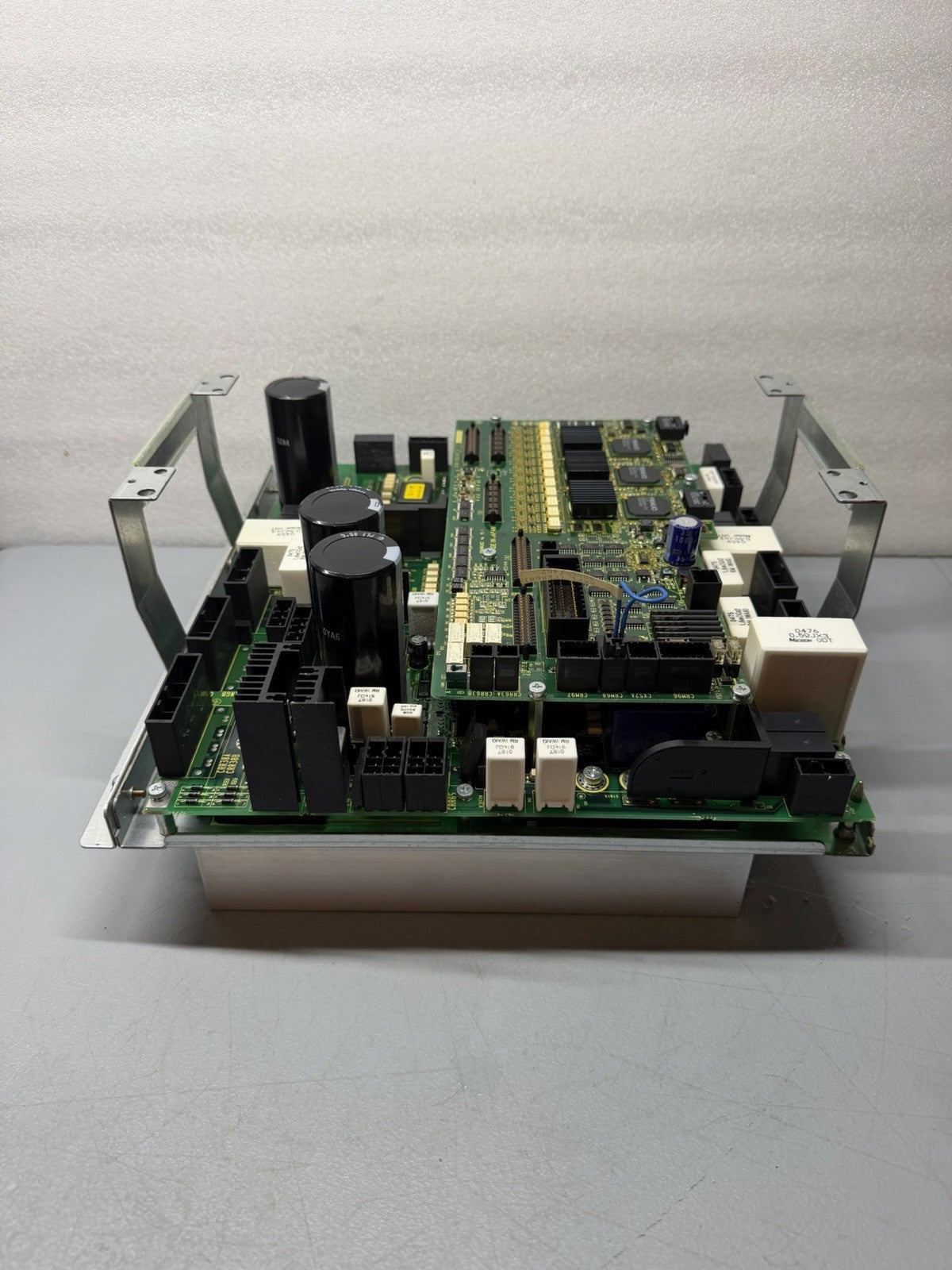 FANUC A06B-6107-H002 A20B-2101-0230/04C A20B-2101-0221/06E A16B-3200-0610/13F