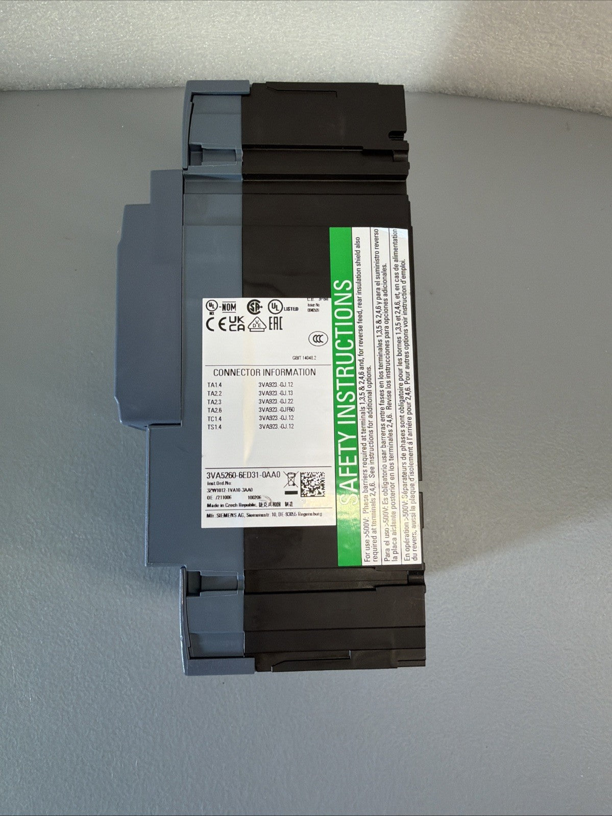Siemens 3VA5260-6ED31-0AA0 Circuit Breaker 60A 800V New Open Box (1.3.1)