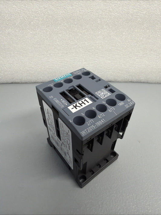 Siemens 3RT2015-1BB41 SIRIUS Power Contactor New Open Box (1.2.2)