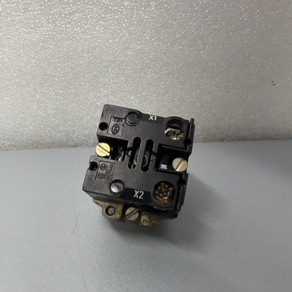 Telemecanique ZB2-BV6 Pilot Light Body BA9S 2.6W 380V w/ Bulb (1.4.2)