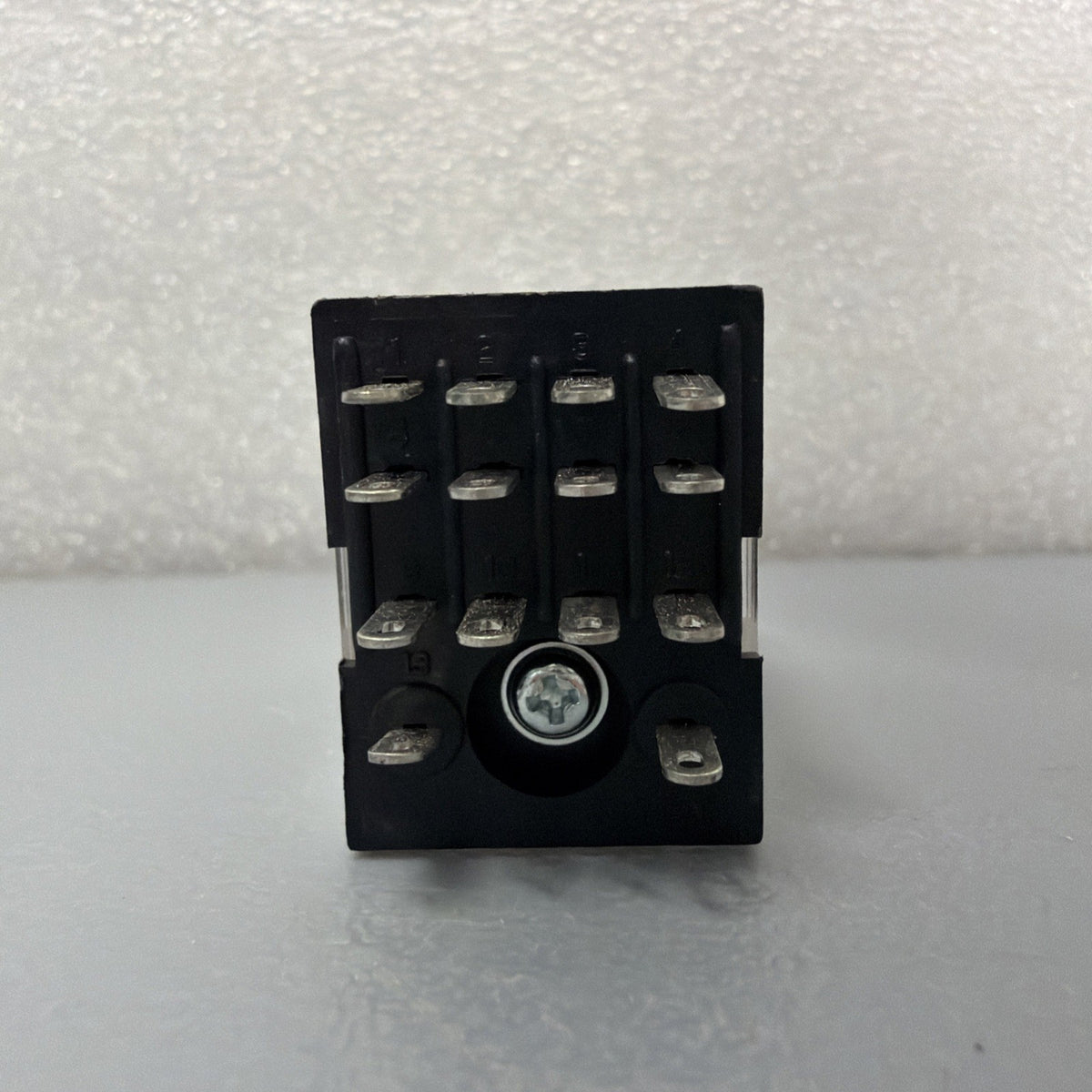 Honeywell SZR-MY4-N1-AC220V 4PDT Power Relay 220VAC Coil LED New Open Box 1.4.2