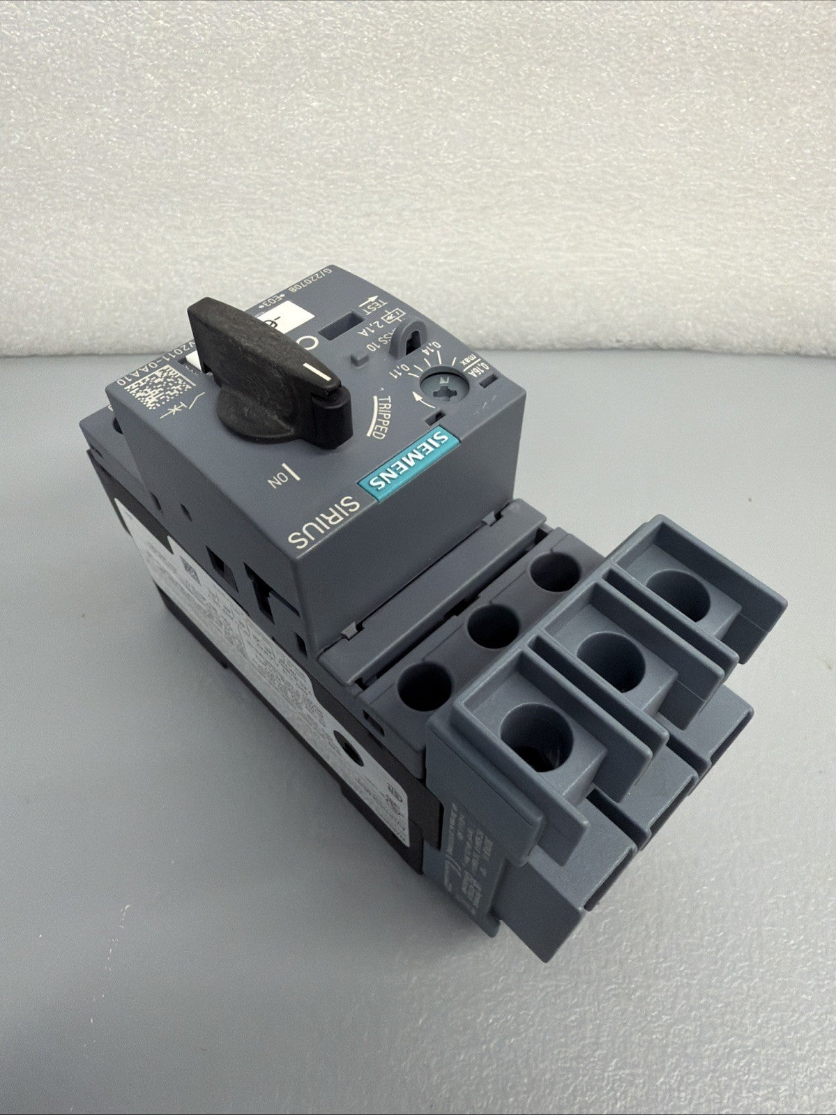 Siemens 3RV2011-0AA10 SIRIUS Motor Starter Protector New Open Box (1.3.2)