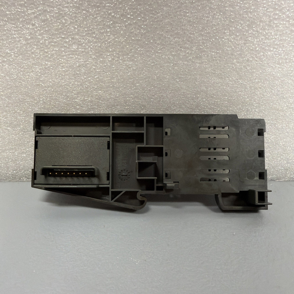 Siemens 6ES7193-4JA00-0AA0 SIMATIC ET 200S Terminating Module New Op. Box 1.4.2