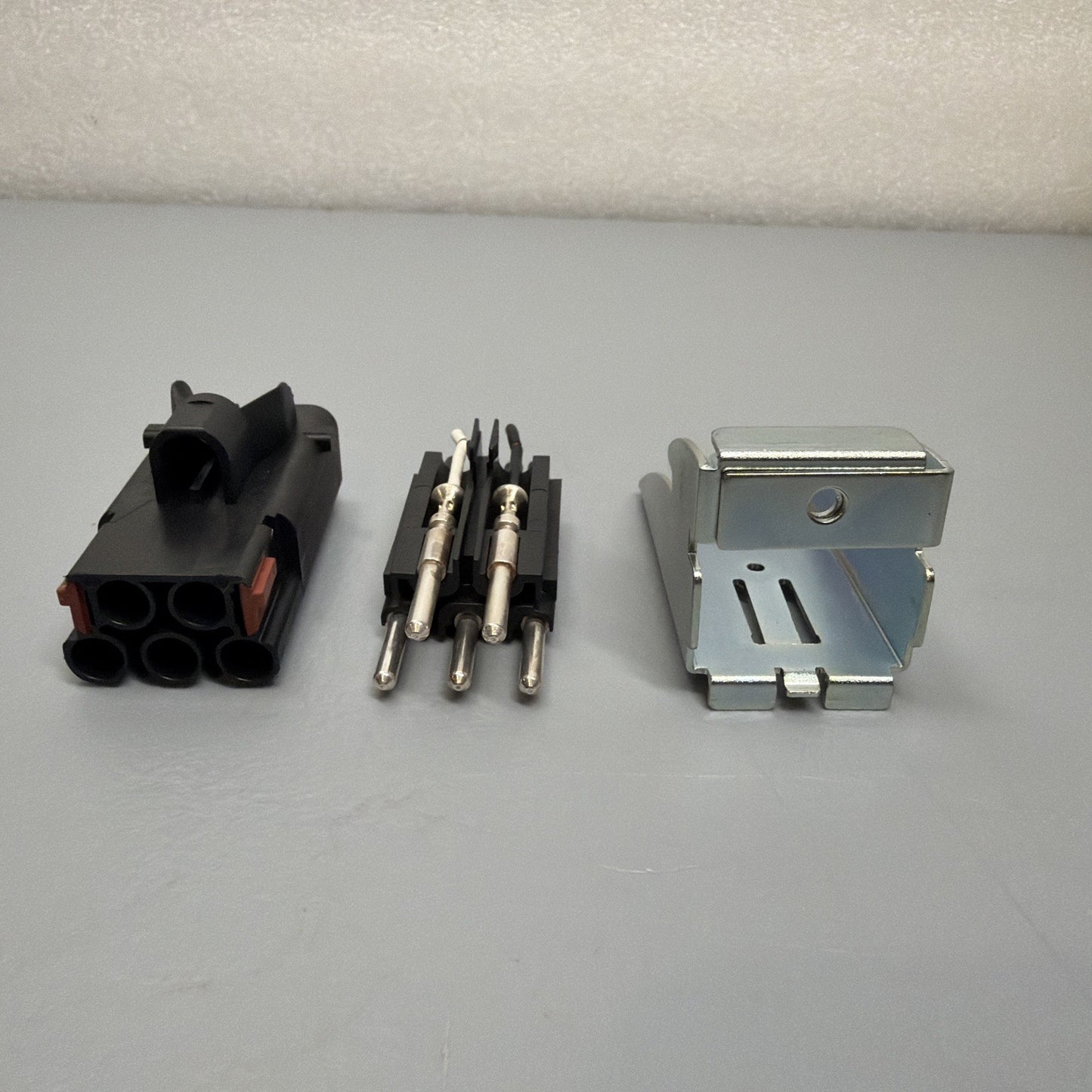Siemens C148 10A 005 0009 5-Pole Plug Connector PA66-GF25 New Open Box (1.1.4b)