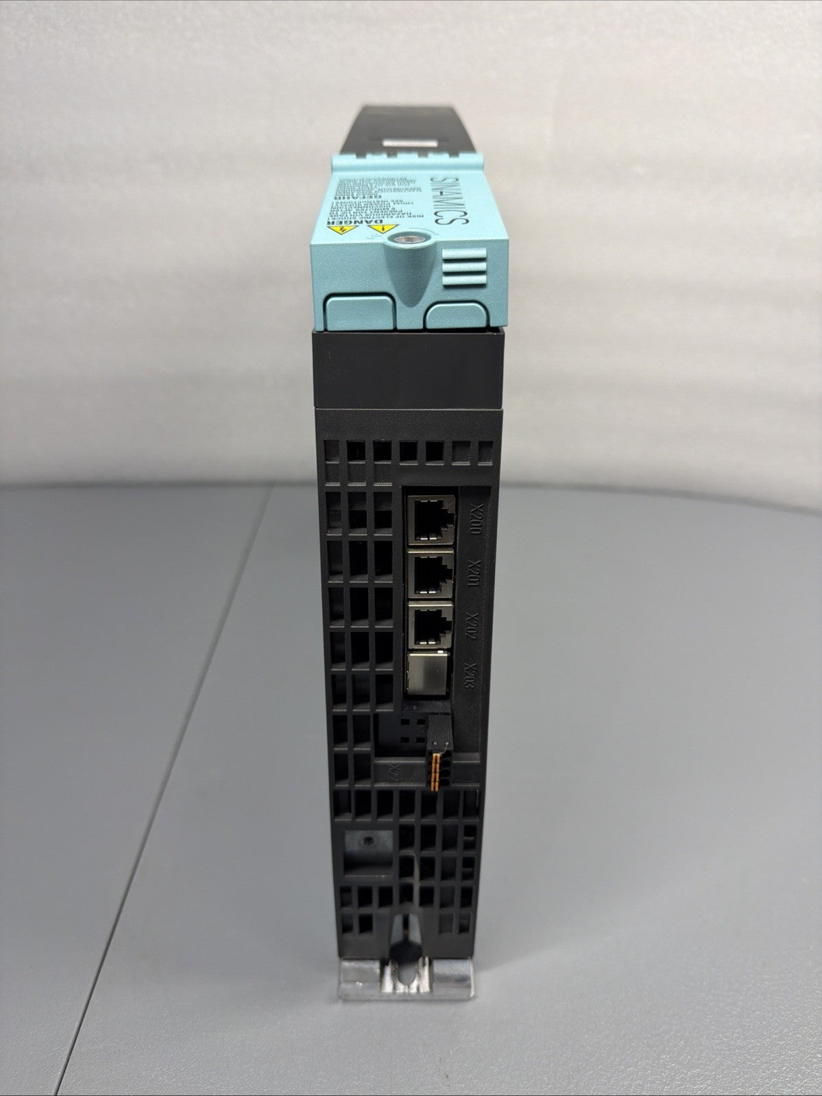 Siemens 6SL3120-1TE21-8AD0 SINAMICS Single Motor Module New Open Box (1.5.3)