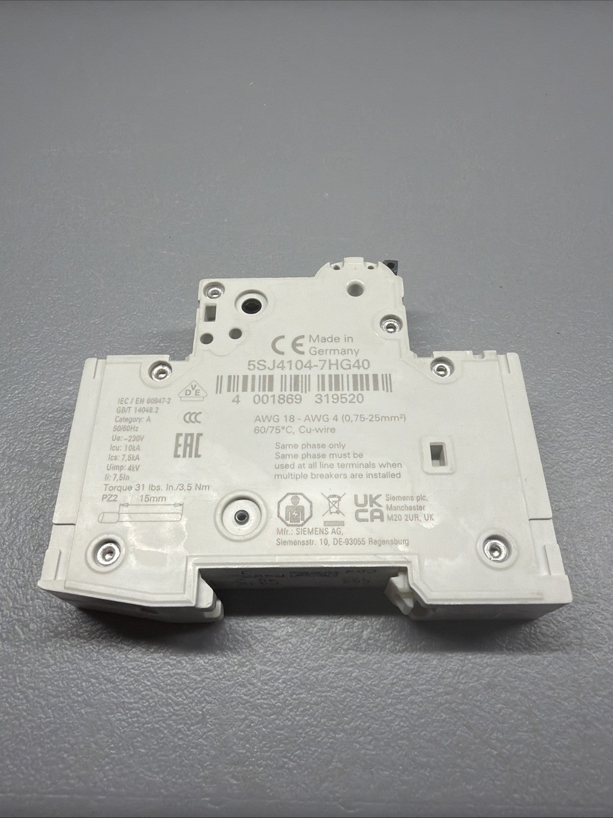 Siemens 5SJ4104-7HG40 SENTRON 4-Pole 4A Circuit Breaker Open Box (1.2.1)