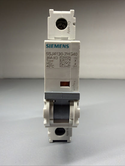 Siemens 5SJ4130-7HG40 SENTRON 4-Pole 30A Circuit Breaker Open Box (1.3.4)