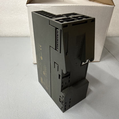 Siemens 6ES7151-1BA02-0AB0 SIMATIC ET 200S IM151-1 New Open Box (1.4.2)