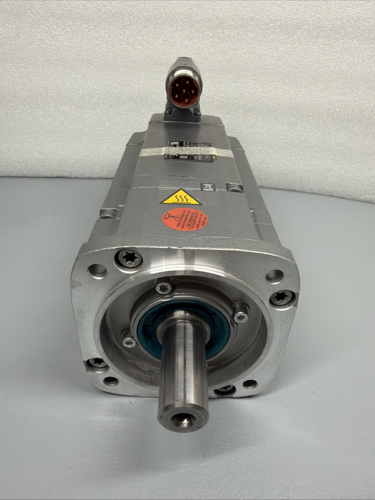 Siemens 1FT7044-1AF71-1CH1 SIMOTICS S Servo Motor New Open Box (1.5.1)