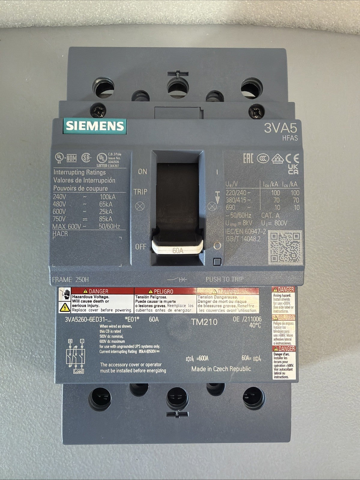Siemens 3VA5260-6ED31-0AA0 Circuit Breaker 60A 800V New Open Box (1.3.1)