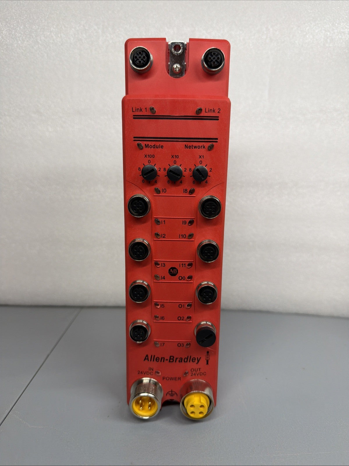 Allen-Bradley 1732ES-IB12XOB4 ArmorBlock Guard I/O Safety Module Open Box(1.2.3)