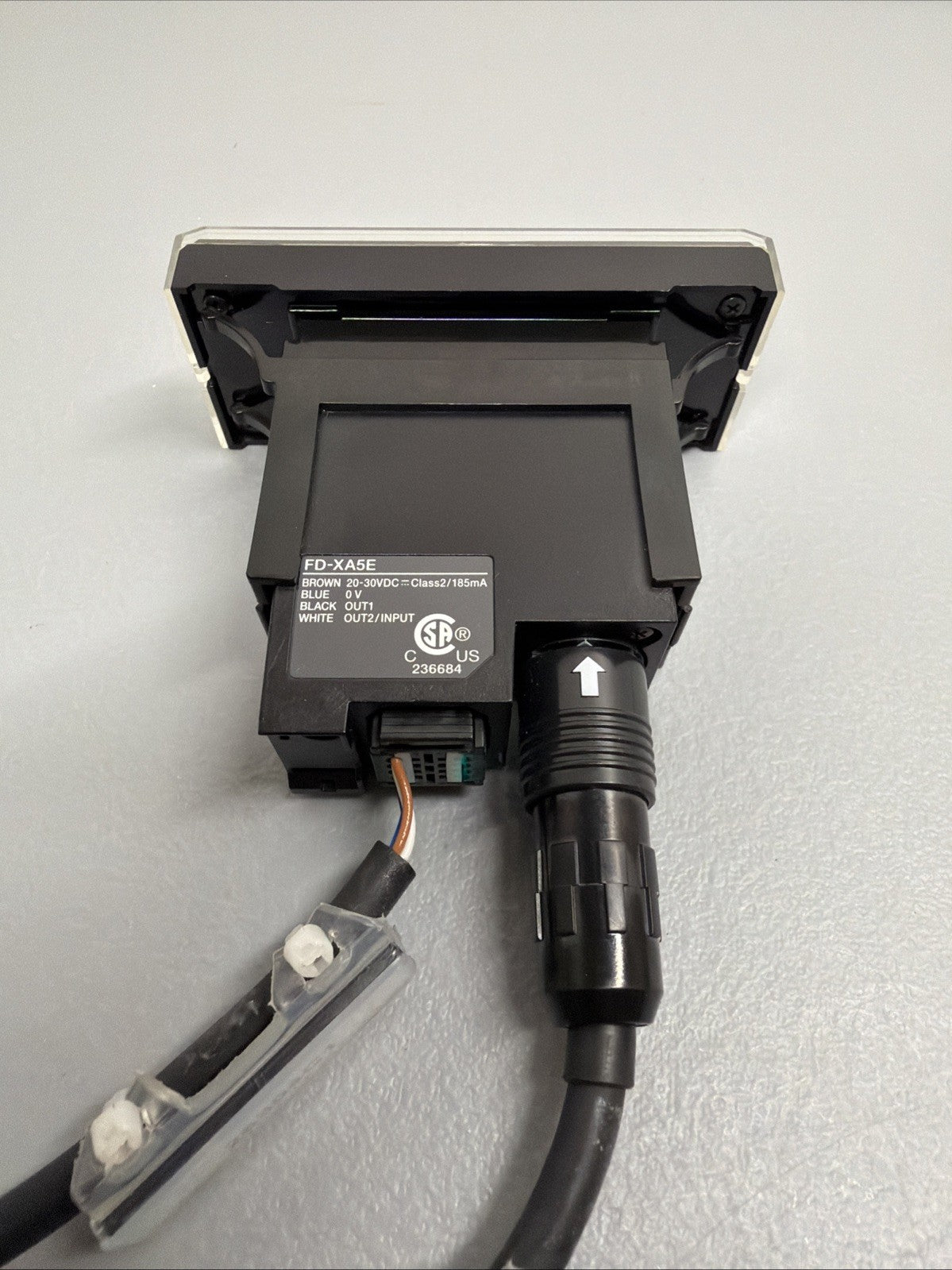 KEYENCE FD-XA5E Clamp-On Micro Flow Sensor Controller Open Box (1.3.2b)