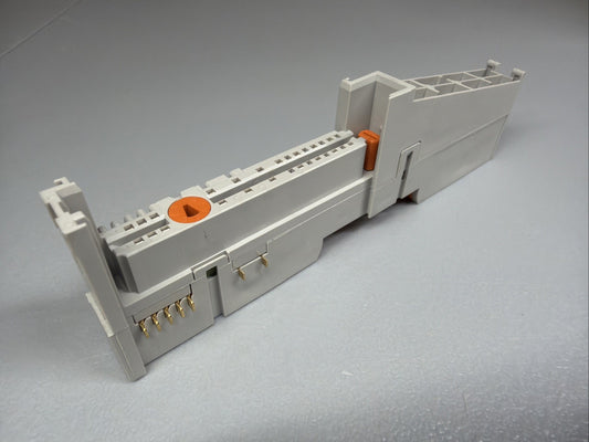 Allen Bradley 1734-MB Series A POINT I/O Mounting Base Open Box (1.3.2)