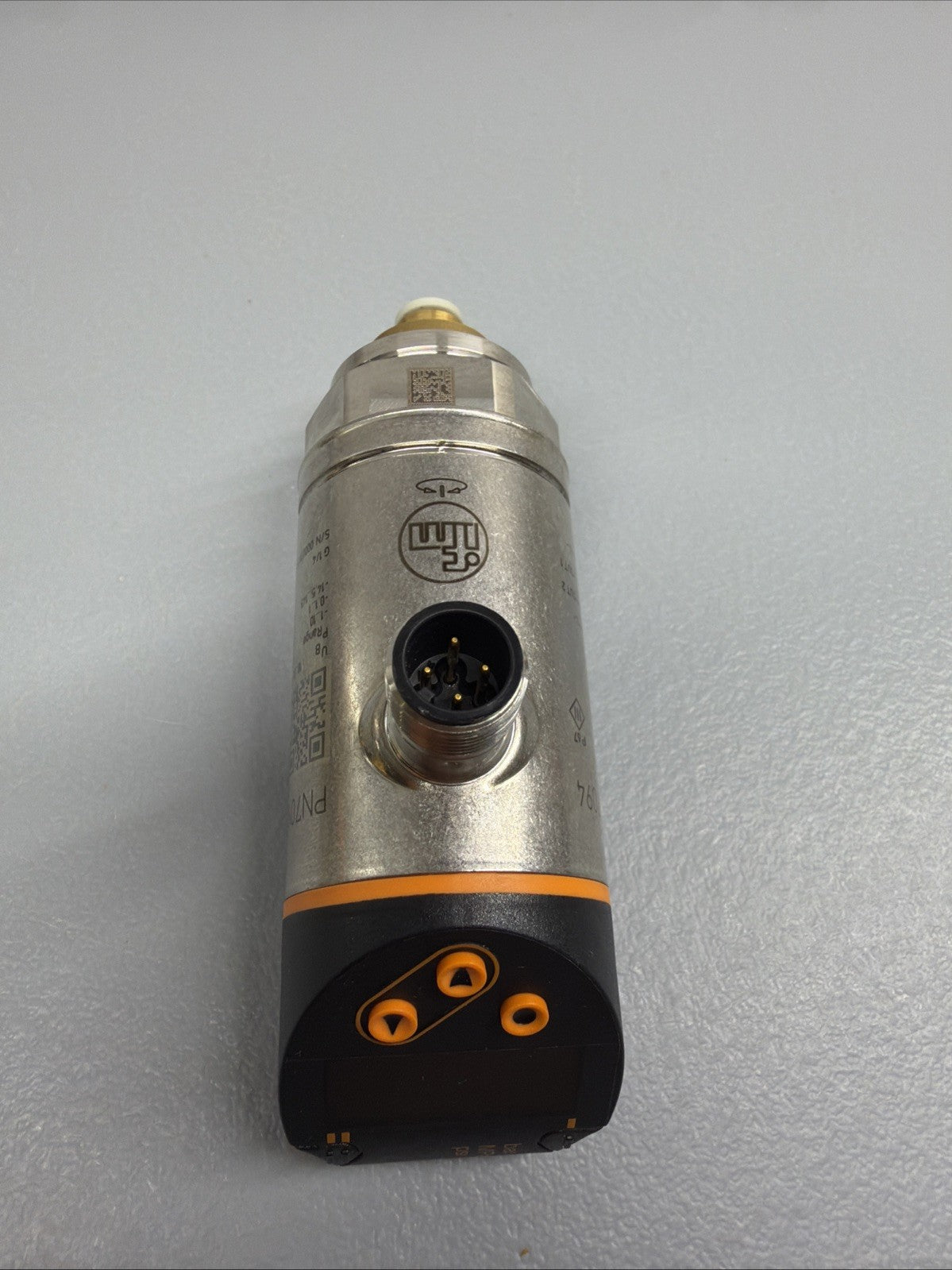 IFM Efector PN7094 Electronic Pressure Switches /Sensor With Display (1.2.2)