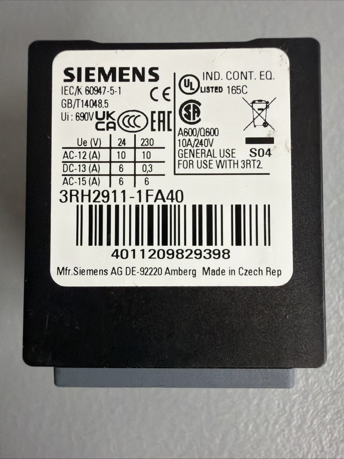 Siemens 3RH2911-1FA40 SIRIUS Auxiliary Contact Block 4NO New Open Box (1.4.2)