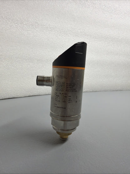 IFM Efector PN7094 Electronic Pressure Switches /Sensor With Display (1.2.2)