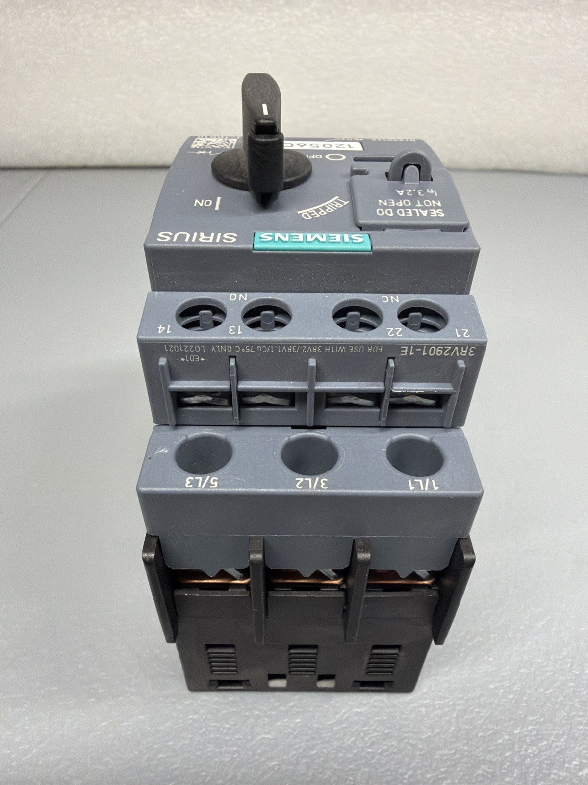 Siemens 3RV2711-1DD10 Motor Starter Protector Circuit Breaker New Open Box (141)