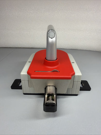 442G-MABH-R Guardmaster 442G Handle Assembly Allen-Bradley New Open Box  (1.4.3)